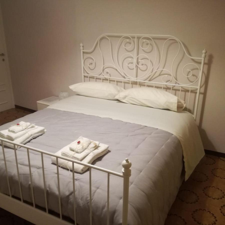 B&B Porta Girone Civitanova Alta Extérieur photo